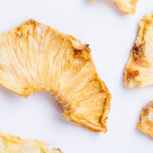 Black sesame and white sesame seed on wooden spoon